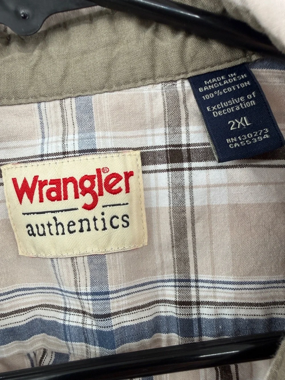 Wrangler Authentics Beige and Blue Plaid Short-Sleeve Button-Down Shirt Size 2XL